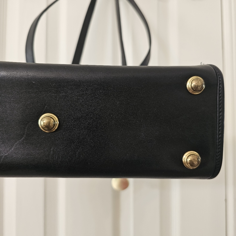 Dooney & Bourke Shoulder Bag - Picture 6 of 13